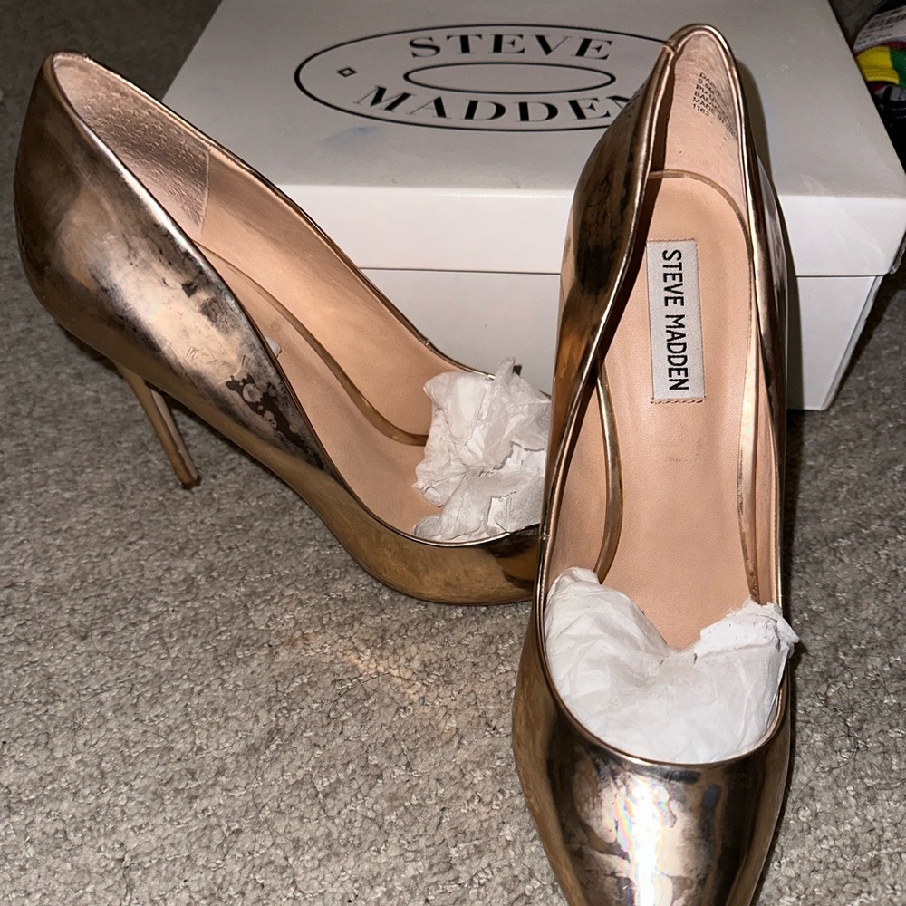 Steve Madden Daisie Rose Gold Heels